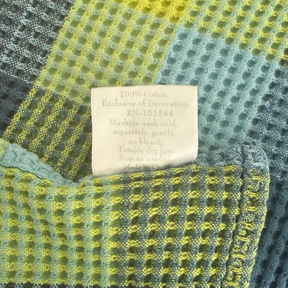 Cucina by Kassatex Waffle Weave Kitchen Towels - Picture 4 of 6